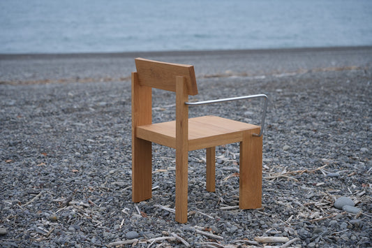 MM armchair